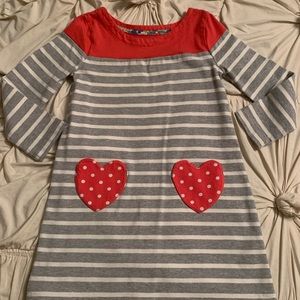 Mini Boden heart pocket dress 5-6